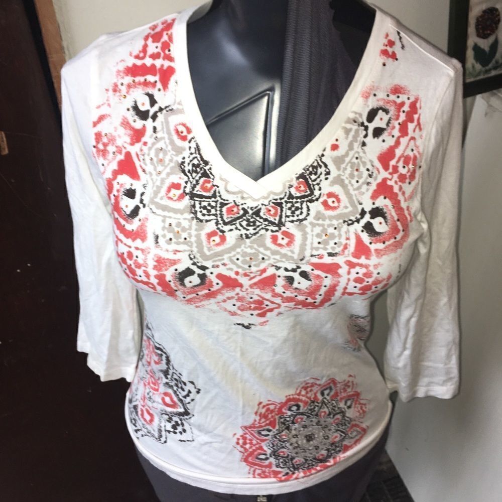 Chico’s Zenergy 0/S v-neck, orange detail blouse